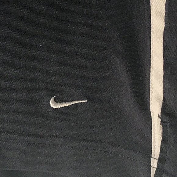 NIKE Athletic Women Medium Workout Short Shorts - Picture 5 of 7